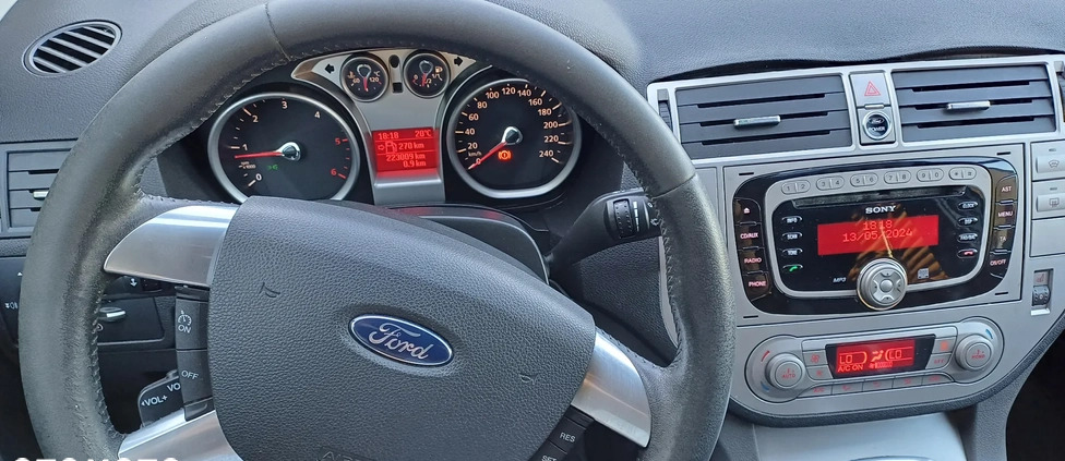 Ford Kuga cena 37500 przebieg: 223009, rok produkcji 2011 z Pleszew małe 4